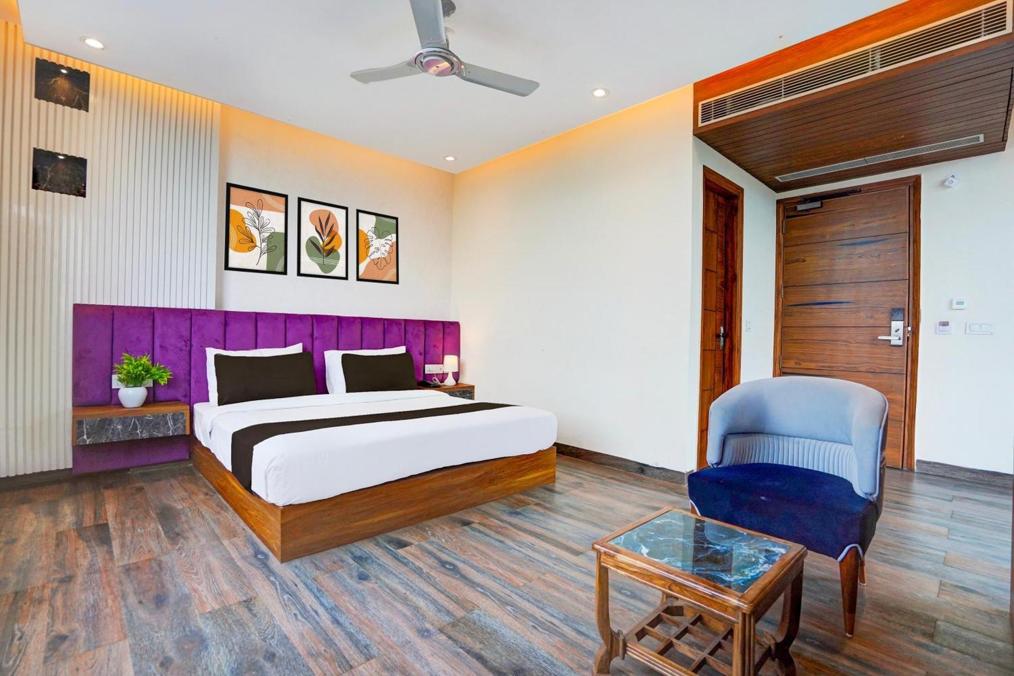 Hotel S R Plaza At Delhi Airport Nové Dillí Exteriér fotografie